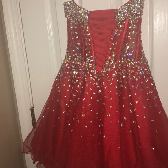 Prom dress - Picture 2 of 2